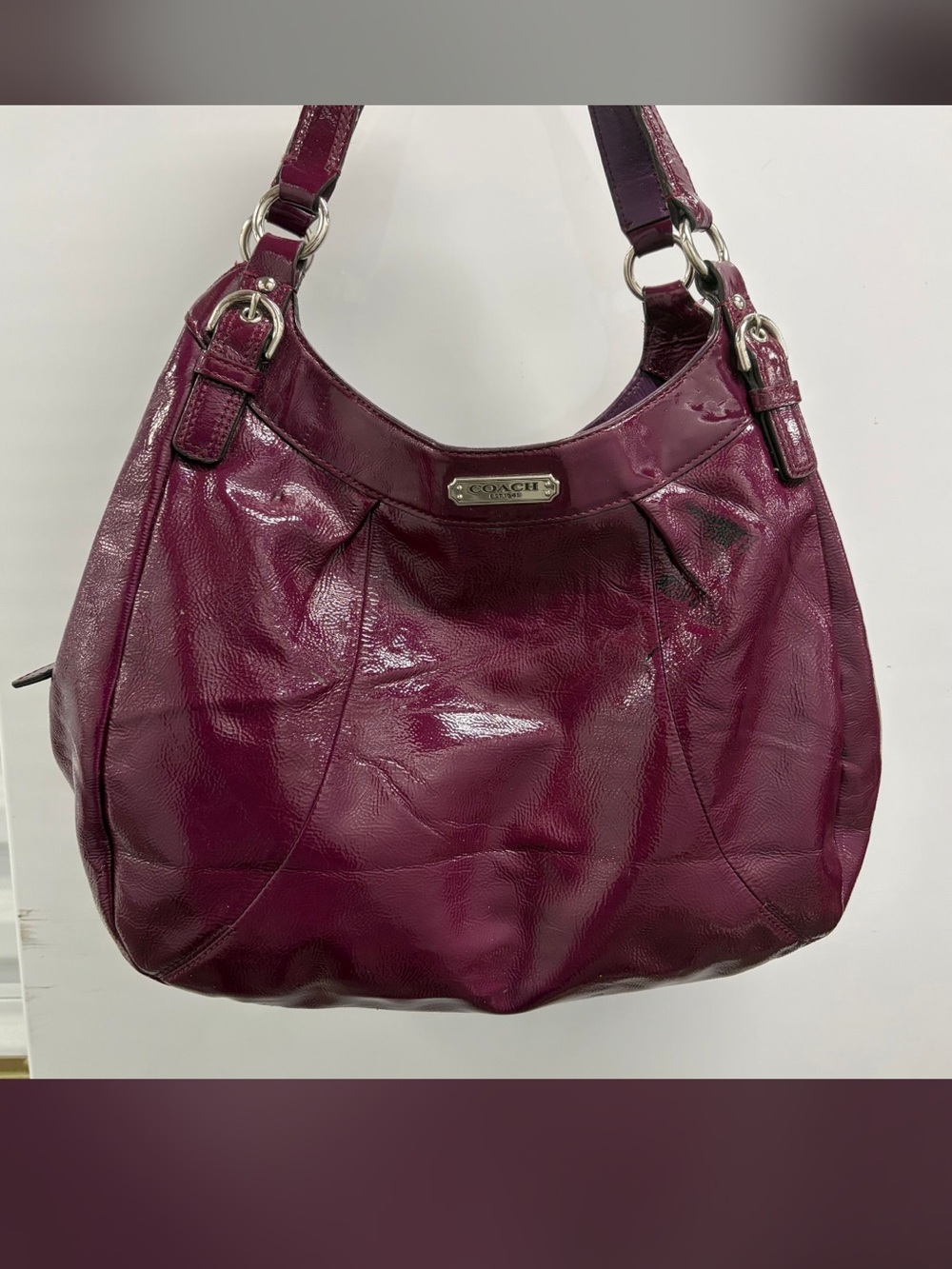 Coach soho Patent Leather Shoulder Hobo in fuschia Plum